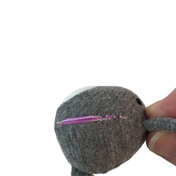 Lovevery Bunnies In a Felt Burrow Green Babbler Kit Montessori Toy 3 Bunnies - Picture 7 of 7